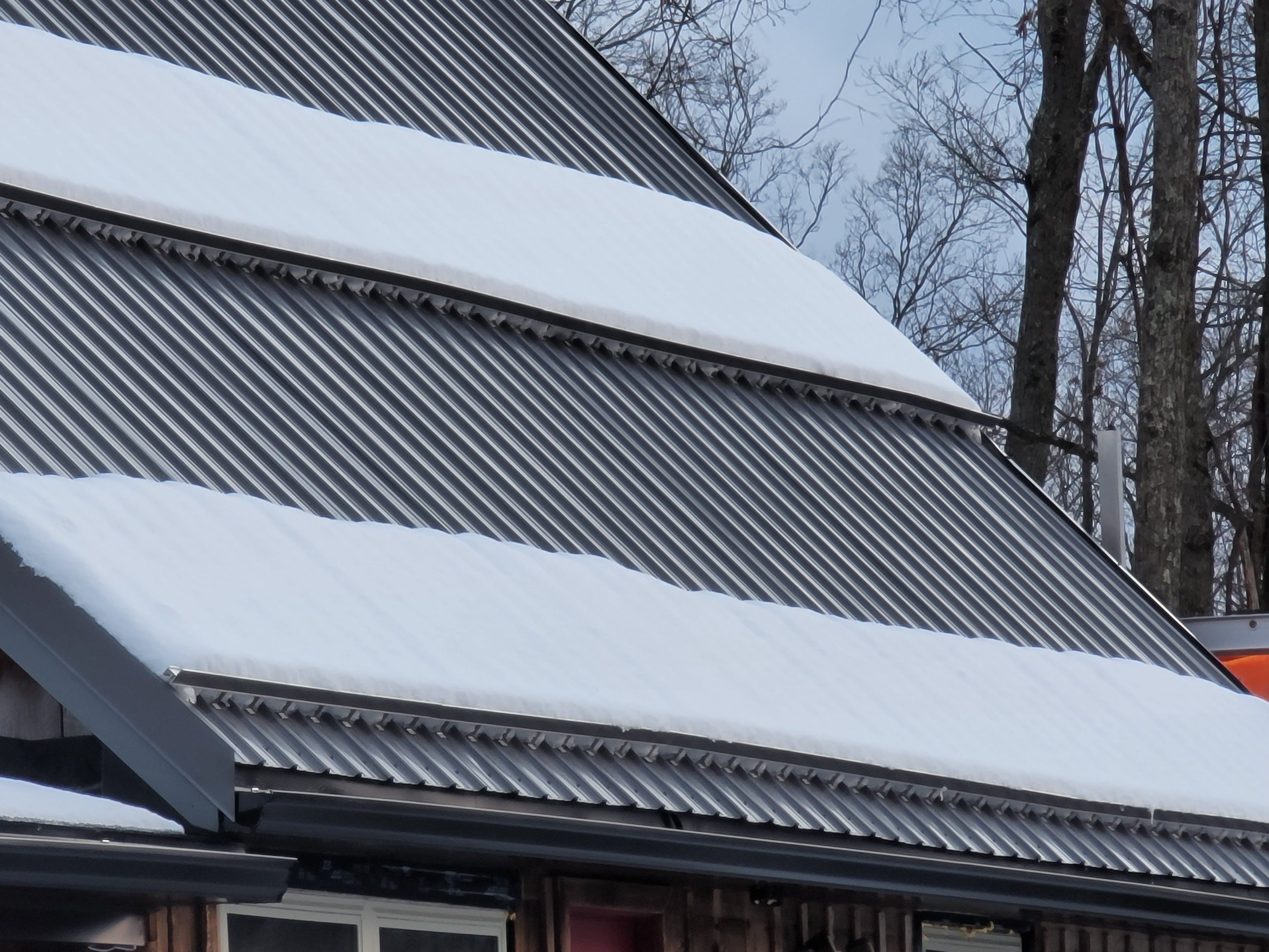 Screw Down ColorBar Snow Retention System for Metal Roofs – Heavy-Duty Aluminum Snow Bar